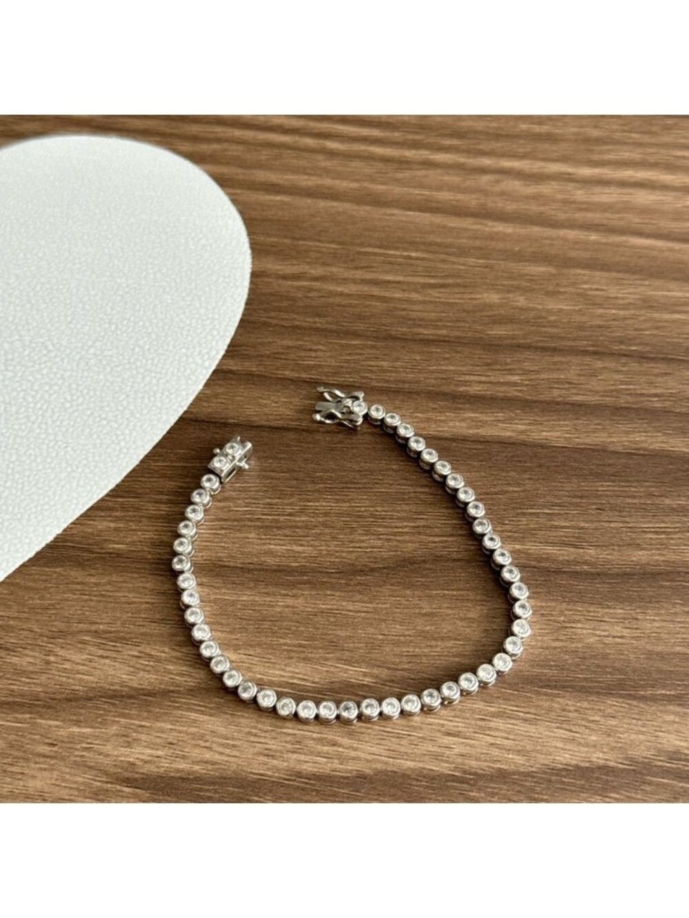 Tennis Bracelet Q154 - Picture 3 of 4